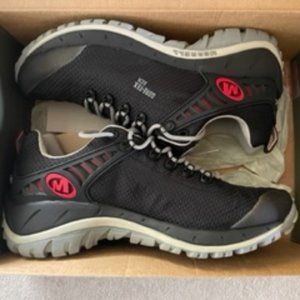 MERRELL PERFORMANCE FOOTWEAR HIKING SHOE
